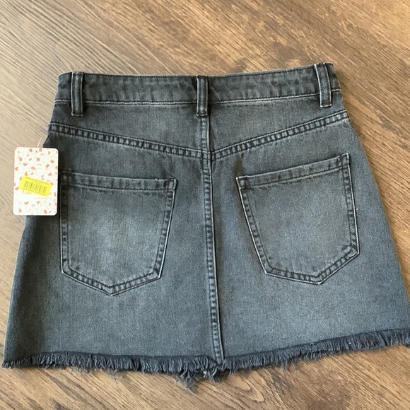 New with tags We The Free Free People black denim zip up edgy mini skirt size 26 - Picture 4 of 4